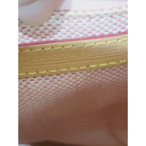 Dooney and Bourke VTG Canvas Leather Bucket Shoulder‎ Bag Pink 1970's  DAMAGE - Picture 13 of 16